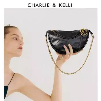 Fanny pack women s 2025 autumn and winter new pleated breast bag versatile limited fashion foreign style ring portable shoulder messenger bag чёрный