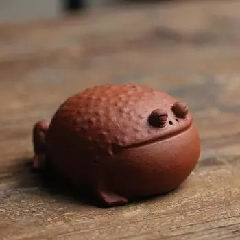 Фарфор 9 см Статуэтка Счастливой Лягушки Чайный Питомец Дзен Грубая Керамика Ручной Работы Китайское Животное Милая Скульптура Домашний Декор