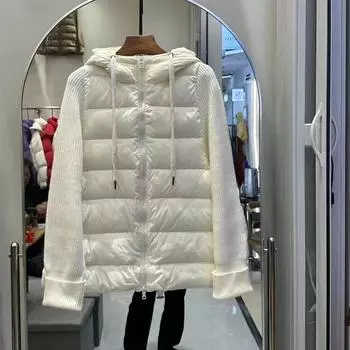 FASHION2024 и зимняя легкая куртка-пуховик универсальный короткий фасон белый утиный пух трикотажные рукава куртка с капюшоном модная одежда S чёрный