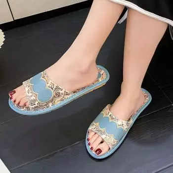 Мода 2024 года. Высококачественная женская обувь. Женские тапочки. Летние разноцветные туфли с открытым носком. Лаконичные повседневные легкие удобные тапочки. 35 синий