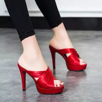 Мода 2024 в Европе и прекрасные и классные тапочки водонепроницаемые рыбий рот на высоком каблуке женская обувь женские туфли тапочки 34 чёрный