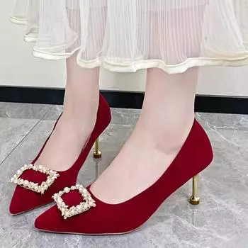 Fashion 2024 New Spring Women s Shoes Temperament Chinese Xiuhe Diamond Pointed Fashion Fine with Bridal Wedding Shoes Dress Shoes 35 красный