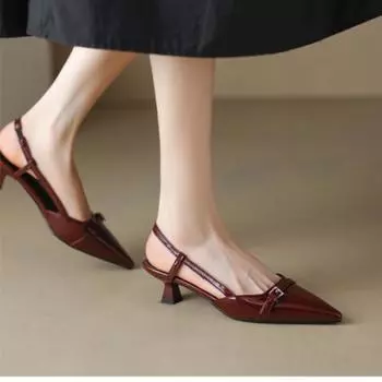 Мода 2024 года, остроносые сексуальные туфли на среднем каблуке, женские сандалии, дизайнерские летние туфли-лодочки с открытой пяткой, повседневные туфли, туфли-лодочки 35 чёрный