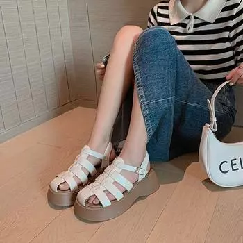 Fashion 2024 spring and summer fashion new hollow sandals buckle toe sandals thick sole woven sandals 35