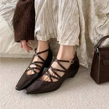 Fashion 2024 Spring New Metal Buckle Retro Solid Color Designer Women s Shoes Fashion Wedding Banquet Women s Larg Shoes 34 чёрный