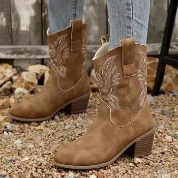 Fashion 2024 Women s Short Boots with Pointed Pattern At The Middle Heel Fashion Boots Winter Thick Bottom High Quality Women s Boots 36 коричневый