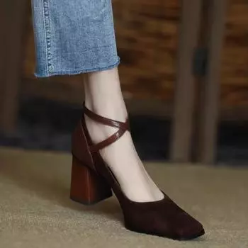 Fashion 2024Spring and Autumn New Fashion Square Toe Thick Heel Retro Matte Sexy Trendy Cross Buckle Women s Shoes 34 коричневый