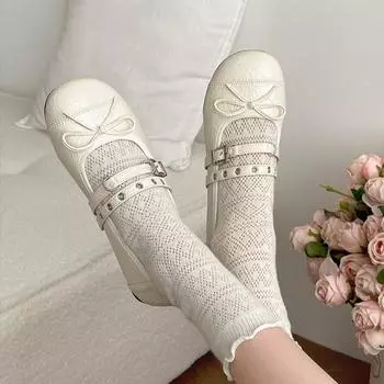 Fashion and lightweight French red light mouth flat-soled single shoes women s 2025 new spring skirt Mary Jane shoes 35 красный