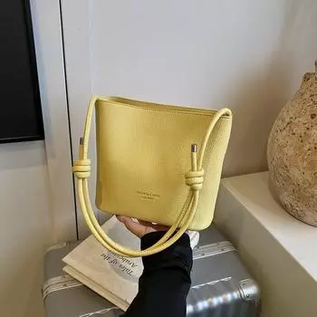 Fashion bucket bag women s new spring and summer versatile shoulder bag commuter messenger bag