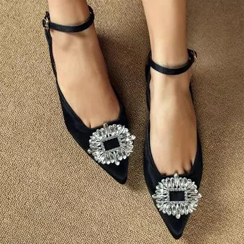 Модные классические ретро черные шелковые сандалии на плоской подошве с открытым носком женские летние с острым носком и металлическими стразами элегантные туфли-мюли 35 чёрный
