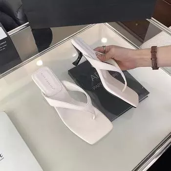 Fashion flip-flops French style sandals 2025 new summer large size square head high heels Roman sandals sandalias mujer 35 темно-коричневого