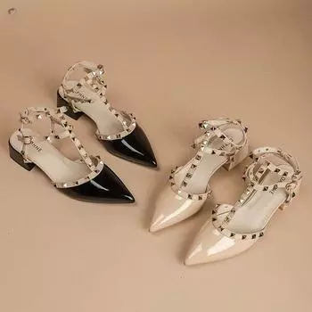 Fashion French 2024 Summer New Retro Pointed Head Thick Rivet Color Flat After Empty Head Sandals Women 35 абрикосовый