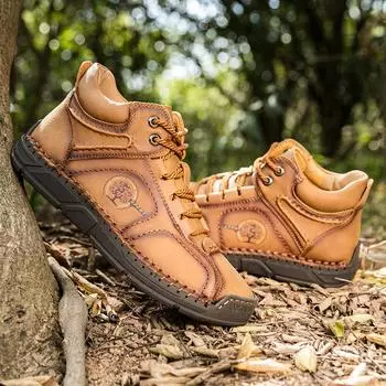 Fashion High Quality Casual Leather Men Ankle Boots 2024 New Outdoor Antiskid Ankle Boots Comfortable Winter Motorcycle Shoes High Top 39 коричневый