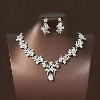 Fashion Jewellery Set Bride Wedding Personalized Necklace Earring Set For Ladies Suitable Party Festivals Exquisite and Elegant Jewellery