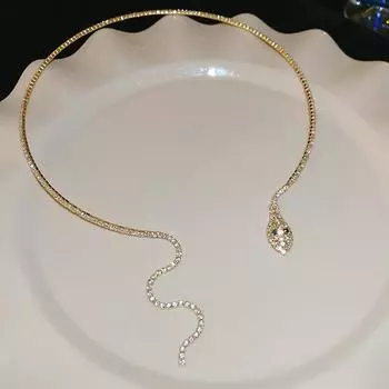 Fashion Jewelry Crystal Snake Necklace Clothing Accessories Snake Choker Pendant Performance Props