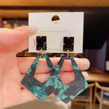 Fashion Light Luxury Geometric Earrings Women S High Sense Of Atmosphere Exaggerated Stud Earrings Niche Temperament Earrings