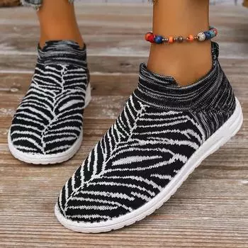 Fashion Lightweight Breathable High-top Sport Shoes Women Non Slip Knitted Sneakers Woman Soft Sole Slip-on Casual Flats Plus Size 43 36 чёрный