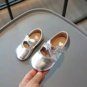 Fashion Little Girl Leather Shoes Luxury Sequins Children Causal Shoes Spring Autumn Versatile Kids Princess Ballet Flat Shoes 23 серебряный