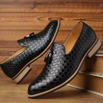 Fashion Men s Casual Shoes Woven Leather Men Classic British Style Tassels Loafers Mens Slip-on Outdoor Driving Flats 38 (US 6)