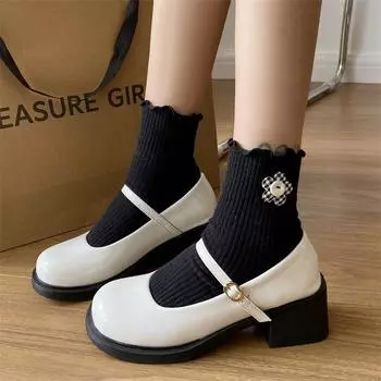 Fashion New Mary Jane Shoes Women s Elegant French Low Heel Shoes Fashion Casual Buckle Single Pumps Ladies College Style Lolita shoes 4.5