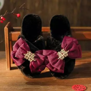 Модные новые зимние женские домашние тапочки с красным бантом Happy Word Decoration из пушистого хлопка 36-37 чёрный