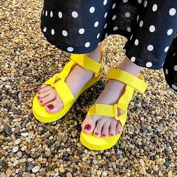 Fashion New Women Spring/summer New Soft-slip Non-slip Sandals Foam Sole Durable Sandals Ladies Outdoor Beach Slippers Sandalia Feminina 35 красный