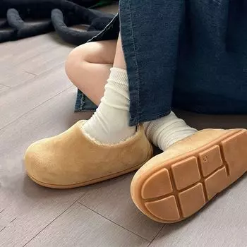 Fashion outer wear high-end thick-bottomed velvet thermal cotton slippers women s autumn and winter ugly and cute fluffy slippers 35