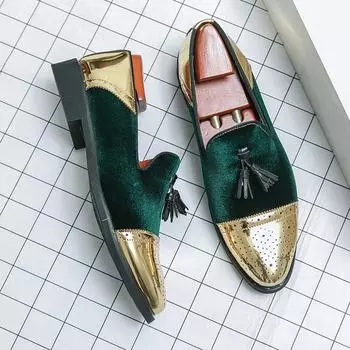 Модные мужские туфли ручной работы на плоской подошве для вечеринок и свадеб, повседневная обувь для мужчин, мужские туфли из бархата с листьями и золотой пряжкой, мужские туфли для вечеринок 6 чёрный