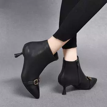 Fashion pointed small bare boots autumn and winter new stiletto fashion boots first layer cowhide side zipper short boots 35