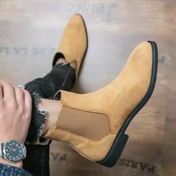 Fashion retro British style men s leather boots 2025 autumn and winter new Chinese trend Martin boots large size leather shoes 38