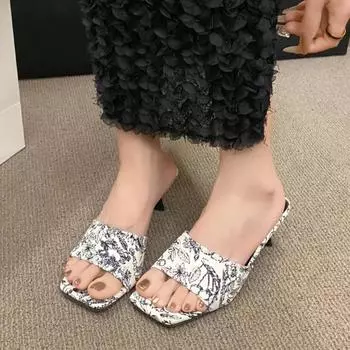 Fashion Sandalias De Mujer Retro Women s Sports Shoes 2024 New Summer Fashion Dress Sandals Casual Slippers Elegant High Heel Sandals 35 белый