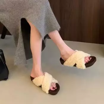 Fashion Shoes Women Ladies Slippers Fur Flip Flops Pantofle Platform Soft Plush 2024 Slides Fur Shoes House Slippers Platform Slides 35 бежевый