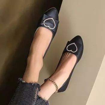 Модная обувь женская кожаная сандалии с острым носком Love Heart повседневная мелкая плоская подошва резина большой размер Zapatos De Mujer 35 белый