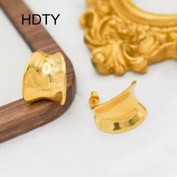 Fashion simple atmosphere Titanium steel concave curved stud earrings Trendy fashion design temperament earrings золотой