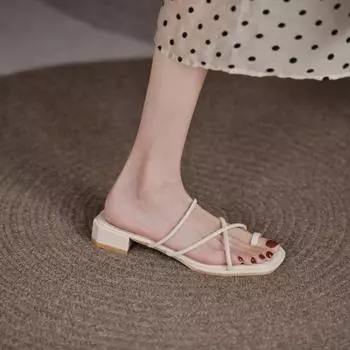 модные простые сандалии женские летние плоские туфли корейской версии верхняя одежда квадратный носок тапочки женские модные римские туфли на толстом каблуке 35 бежевый