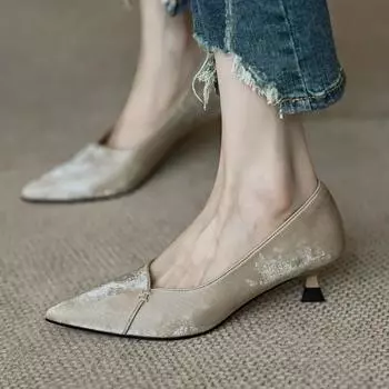 Модные туфли на тонком каблуке с острым носком и шнуровкой на манжете для женщин 2024 года, новые осенние женские туфли на высоком каблуке, модная сексуальная высококачественная женская обувь 34 коричневый