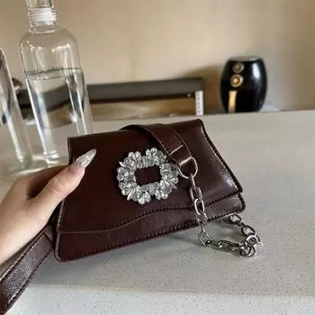 Fashion small square bag 2025 summer new simple fashion handbag women s bag foreign style retro shoulder messenger bag чёрный