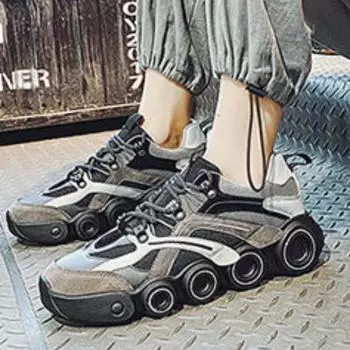 Fashion Sneakers Man New In Casual Trends 2024 Vulcanize Shoes For Men Hiking Trendy Trend Customs Korean Style Products Elegant Offer 39