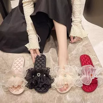 Модные мягкие тапочки женские корейские кружевные атласные тапочки с открытым носком на плоской подошве модные домашние сандалии женские нескользящие удобные женские туфли 35-36 красный