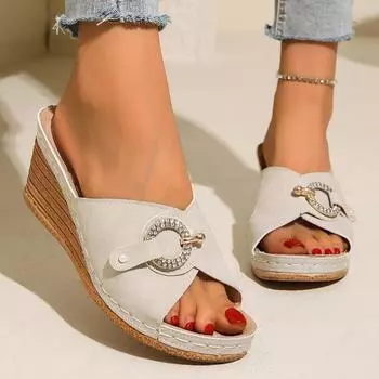 fashion Summer New Fashion Women s Slippers Solid Metal Decorative Shoes for Women Large Size 43 Comfortable Fashion Slippers Female 36 бежевый