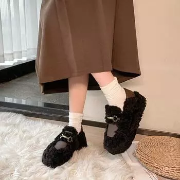 Fashion thick-soled fluffy shoes, new models in spring and autumn of 2024, wearing lamb wool with one pedal, beanie shoes, cotton shoes, trendy women 35 чёрный