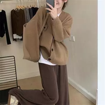 Fashion V-neck lazy wind knitted cardigan women s 2025 new loose sweater jacket solid color outer top women one size fits all