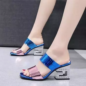 Fashion Women Fashion Patent Leather Sandals 2024 Summer Thick High Heels Slippers Woman Outdoor Solid Color Slip on Beach Flip Flops 34