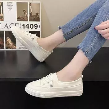 Модная женская повседневная обувь, прочные кроссовки из искусственной кожи, вулканизированная обувь, женские легкие туфли на плоской подошве с мягкой подошвой 36 белый