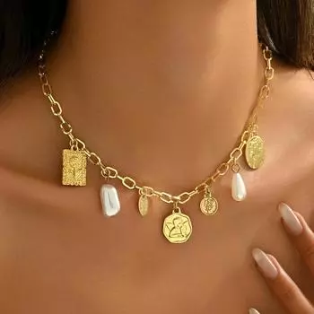 Fashion women s jewelry geometric retro head pendant design square necklace women s versatile item jewelry