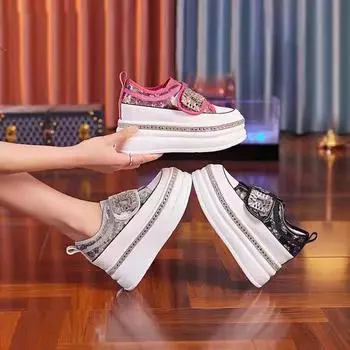 Fashion Women s Sandals Summer New Thick Bottom Beach Plus Size Soft Bottom Non-slip Jelly Shoes Hollow Ankle Buckle Round Toe Shoes 34