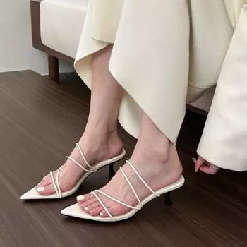 fashion Women s Slippers Summer 2024 New Medium Heel Pointed Open Toe Fine Belt Sandals Casual Fashion Temperament Fine Heel Slippers 35 чёрный