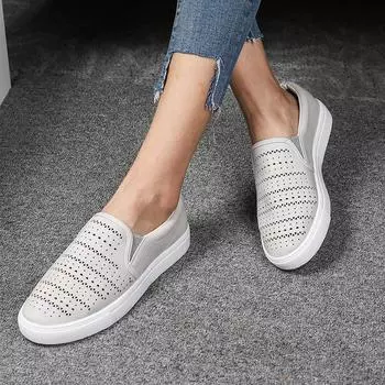 Модные женские кроссовки Летние дышащие кроссовки с плоской подошвой Повседневные сетчатые туфли-слайдеры Легкие туфли 2024 35 чёрный