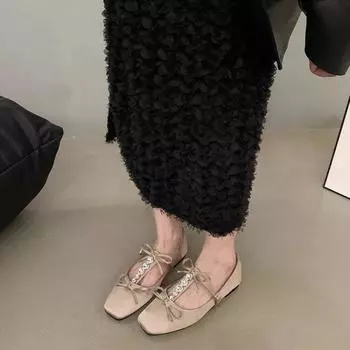 Модные женские туфли-лодочки с квадратной головкой и неглубоким носком из сатина, осенние, мягкие, низкие, с узором «бабочка» и стразами, туфли Мэри Джейн на плоской подошве 35 чёрный