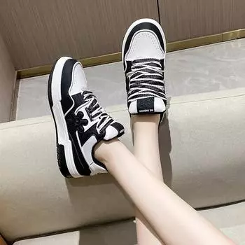 fashion Women s Trendy Shoes Bread Shoes 2024 New Hot Selling Lace-up Comfortable Women s Sneakers Slip-on Thick-soled Women s Sneakers 35 чёрный